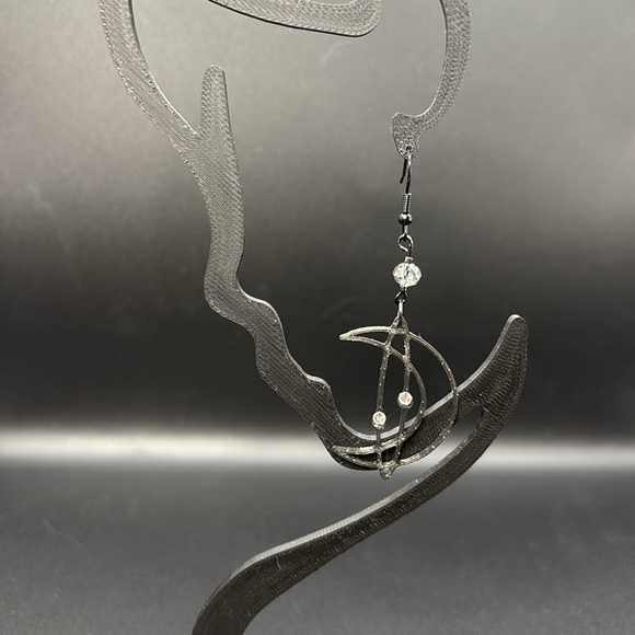 Silver Crescent Moon Earrings - Picture 3 of 5